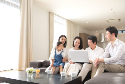 マイホーム購入時に親から資金援助を受けるときの注意点をわかりやすく解説