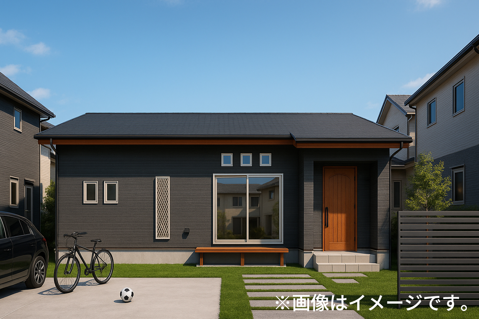 開放的な吹き抜けのある二階建て