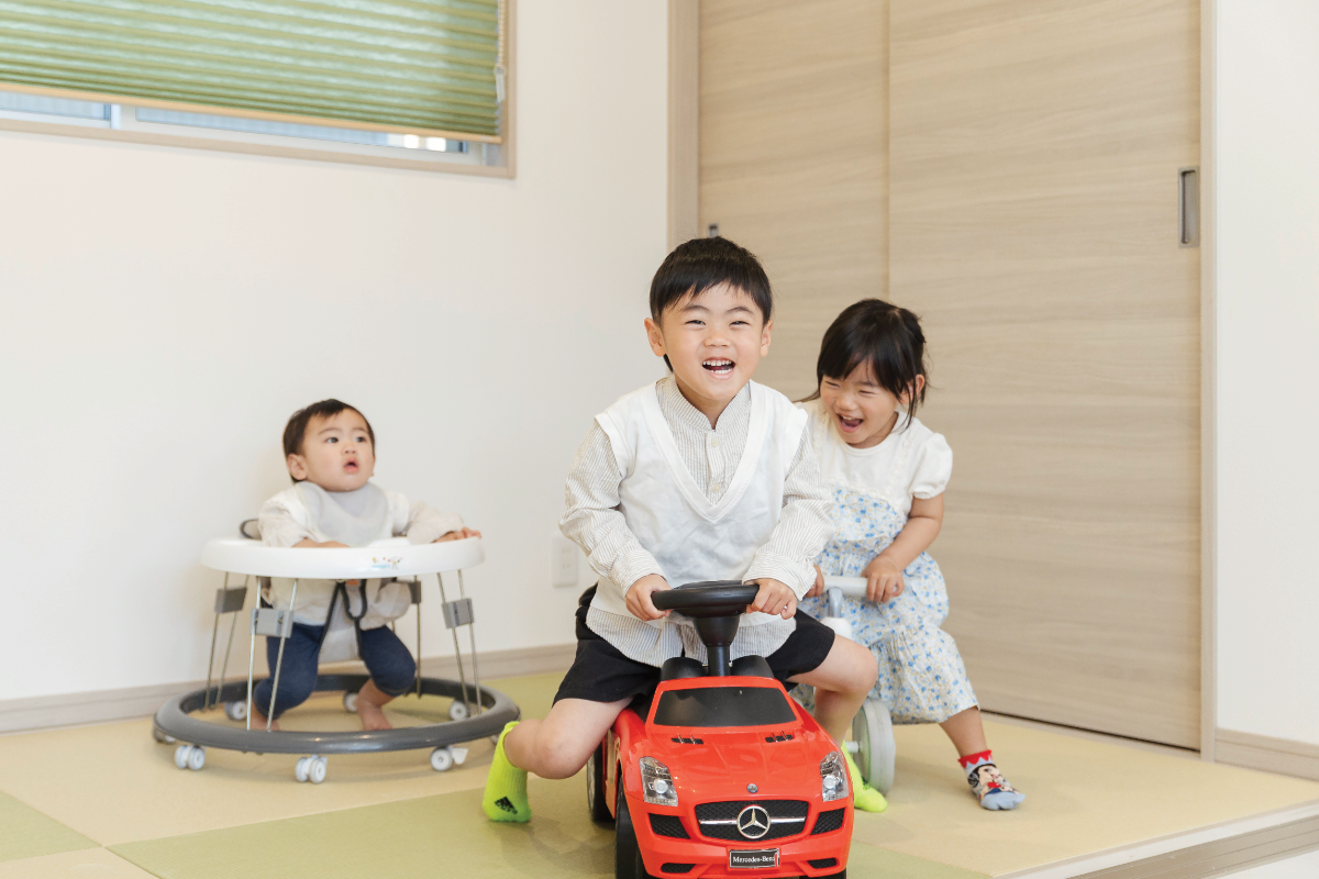 緑豊かな住まいで育つ子どもたちが主役の家づくり | 施工実例・お客様インタビュー|【公式】国分ハウジング|鹿児島・宮崎・大分のハウスメーカー