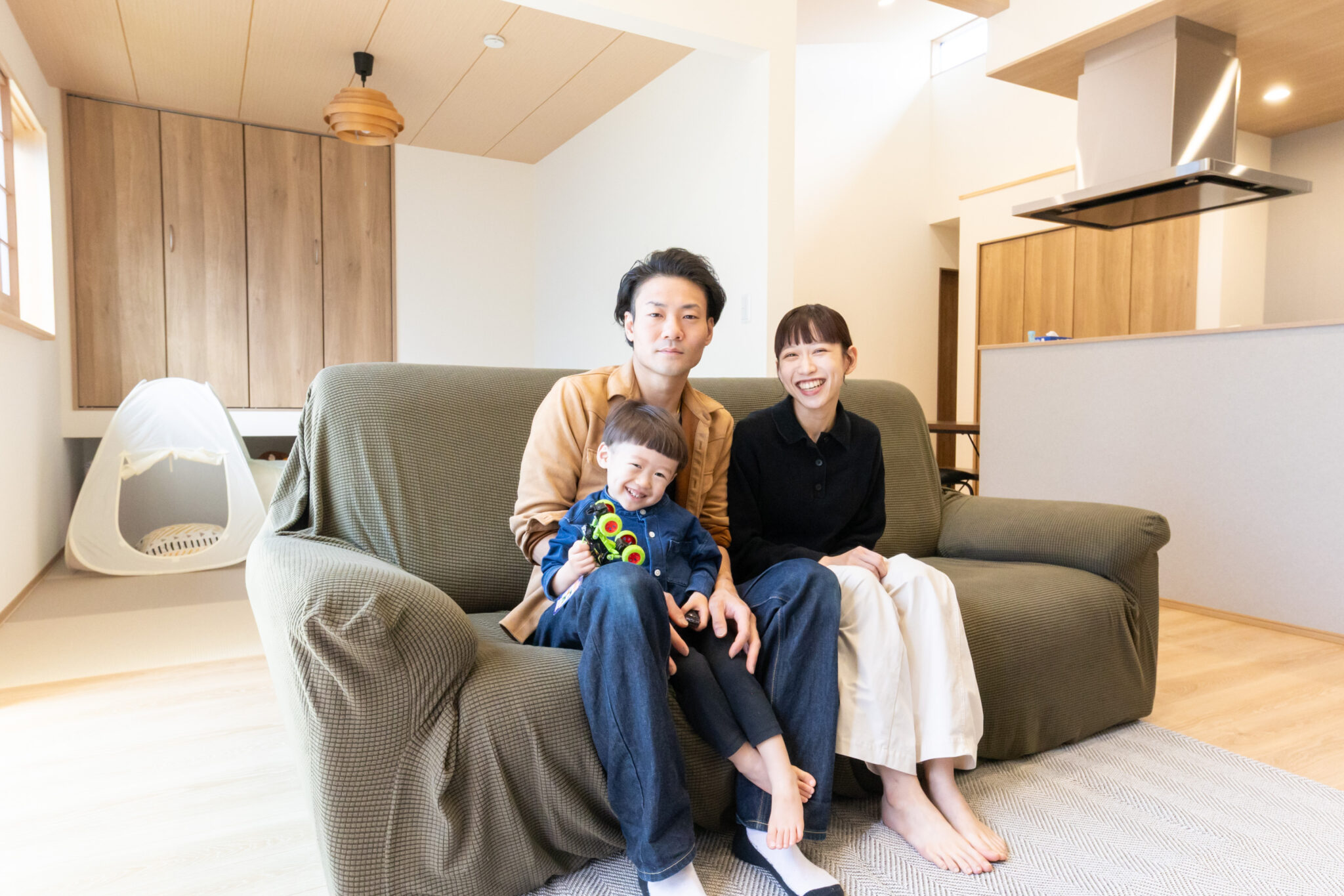 究極の家事ラク動線と、家族の笑顔が繋がる光あふれる住まい | 施工実例・お客様インタビュー|【公式】国分ハウジング|鹿児島・宮崎・大分のハウスメーカー